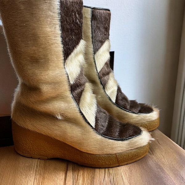 Reindeer Fur Boots, Vintage fur boots,rare Snow Boots,sami boots Vintage brown fur boots,leather winter boots ,