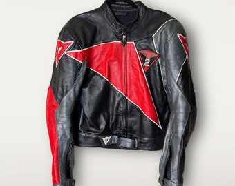 Vintage Dainese Leder Motorradjacke, Schwarz & Rot, Größe 52