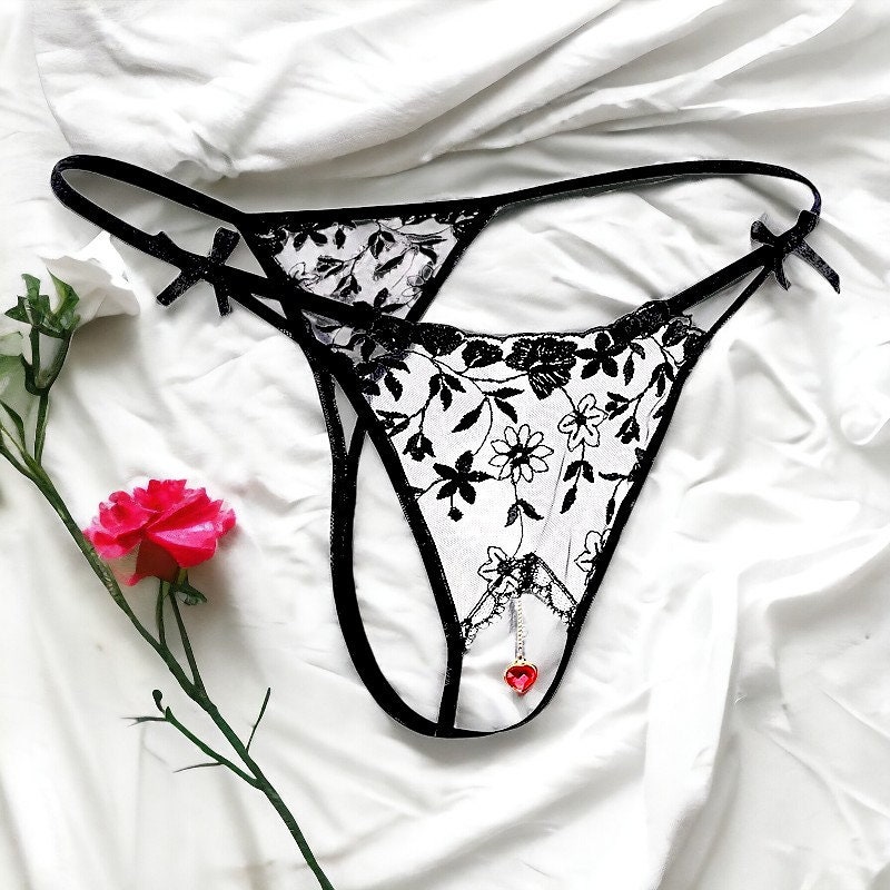 Pearl Pendant Open Thongs Women Underwear Crotchless G String Tanga Briefs Lace Transparent Sexy Lingerie