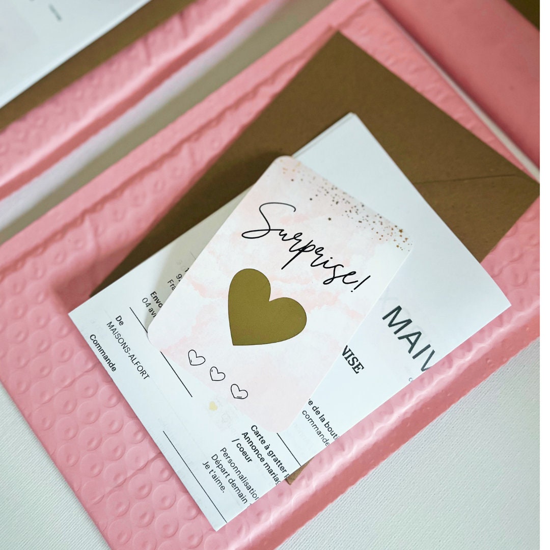 Mon pogona ne fait que se frotter contre la vitre et gratter à ses portes  depuis deux mois. J'sais pas quoi faire. : r/BeardedDragons, image size:1080x1080