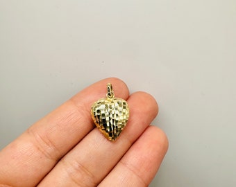14K Yellow Gold Puff Heart Charm