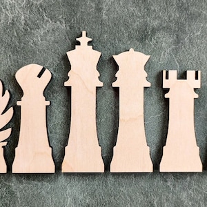 Chess wall decor, Chess pieces
