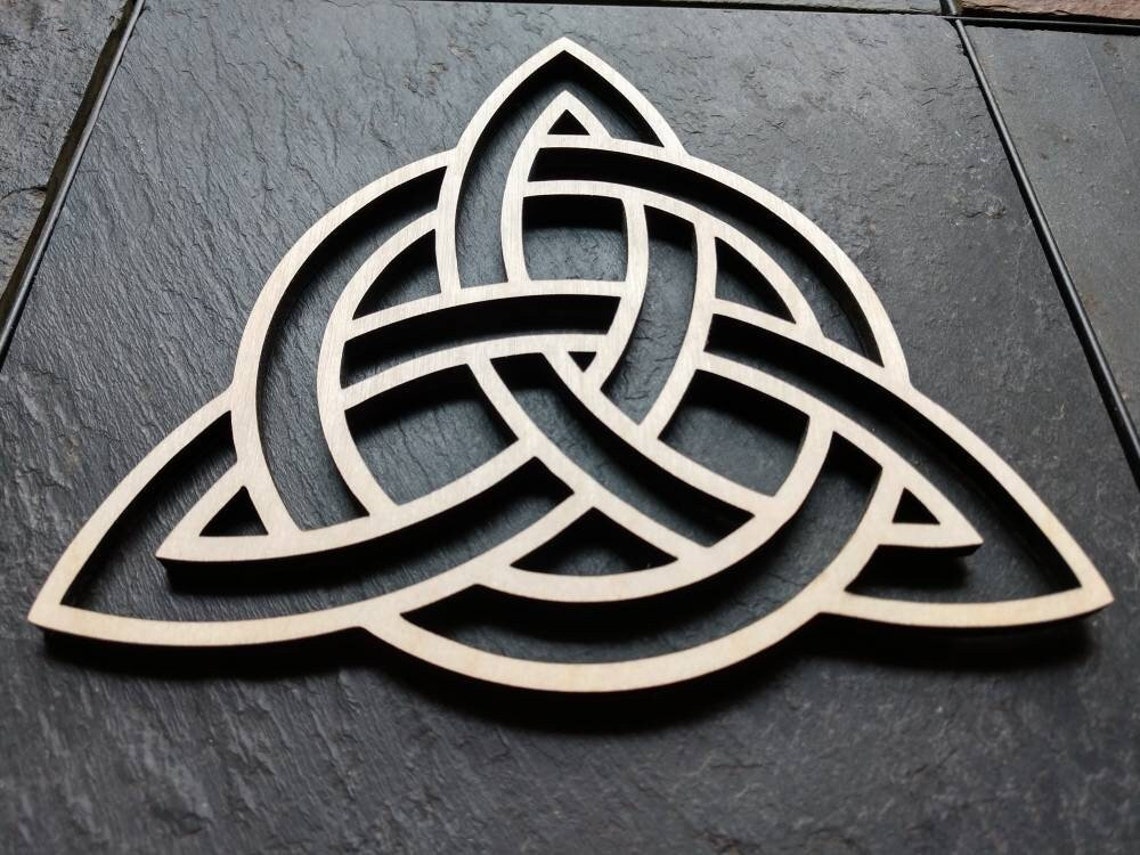Celtic Knot, Irish Wall Decor, Trinity Wall Art, Celtic Decor, Infinite