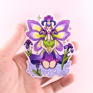 Pegatina de hada de la flor iris / Calcomanía de vinilo troquelado resistente al agua y brillante de 3,5" / Arte original mágico y lindo para la estética de Fairycore y Cottagecore