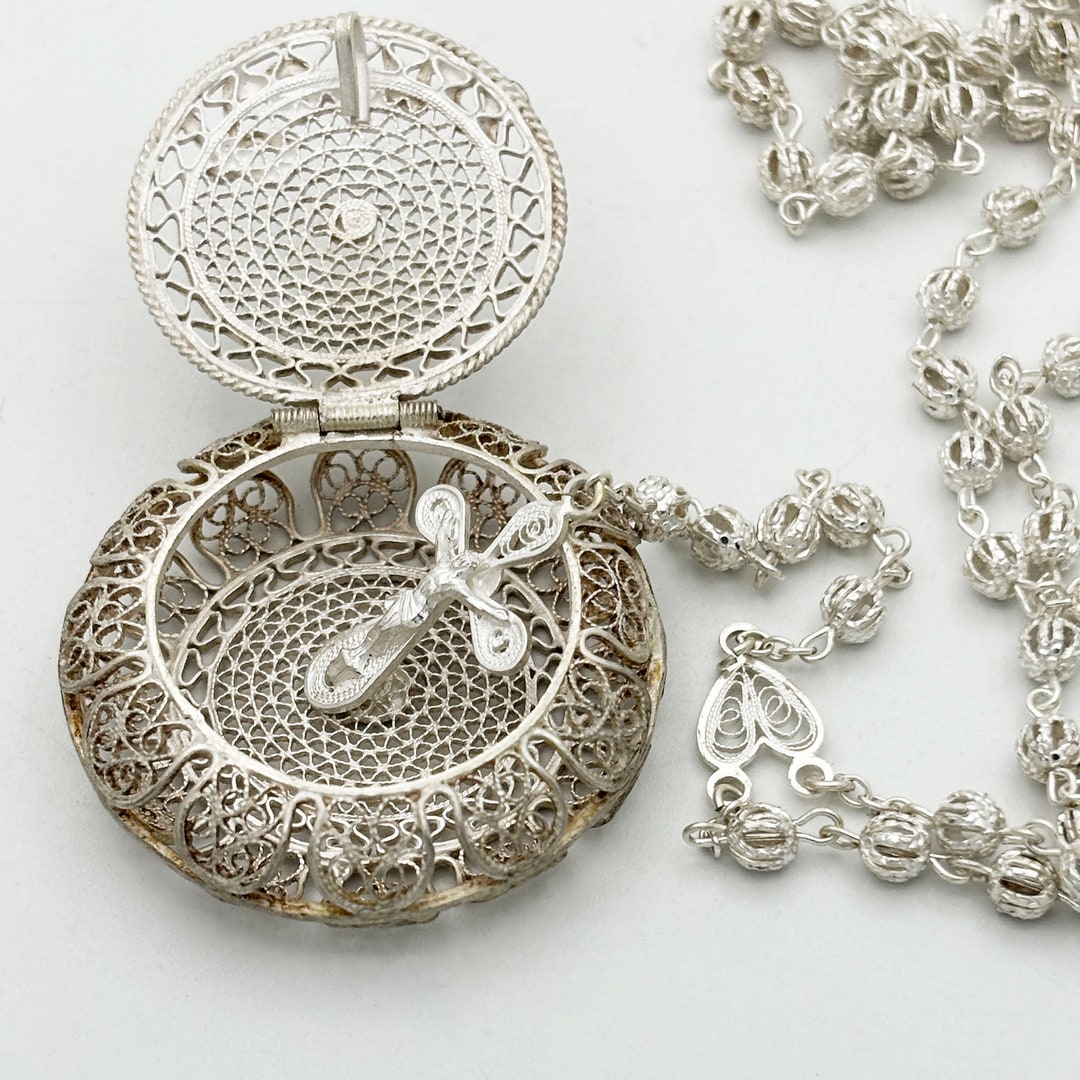 Vintage 800 Silver Filigree Rosary With Cross in Round Box - 1960s
