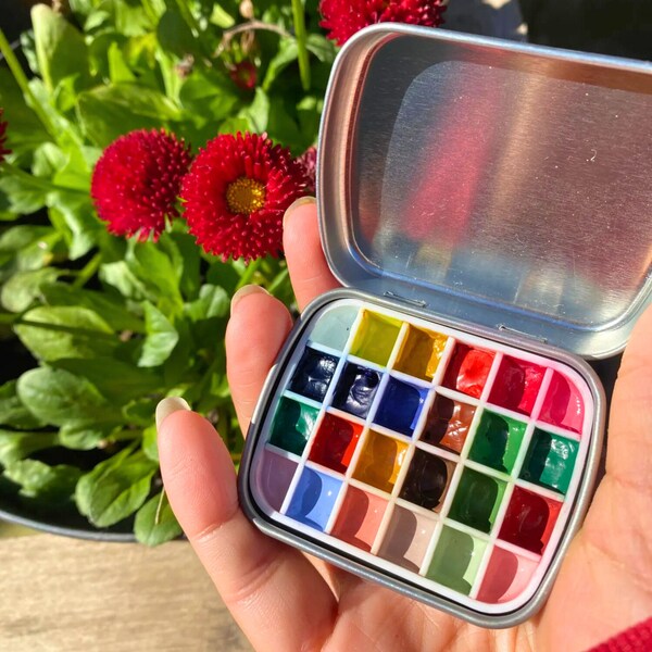 Mini Watercolor Palette, Portable Travel Box Painting, Gift For Creative Person, Artist Paint Palette, Tiny Box