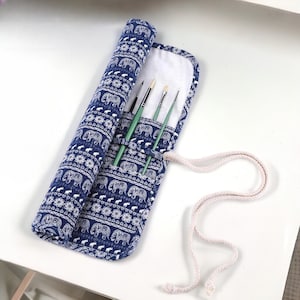 Pencil Holder, Paint Brush Holder, Pencil Roll, Paint Brush case, Paint Brush Organizer, Rolling Pen Case, Roll Up Pencil Case