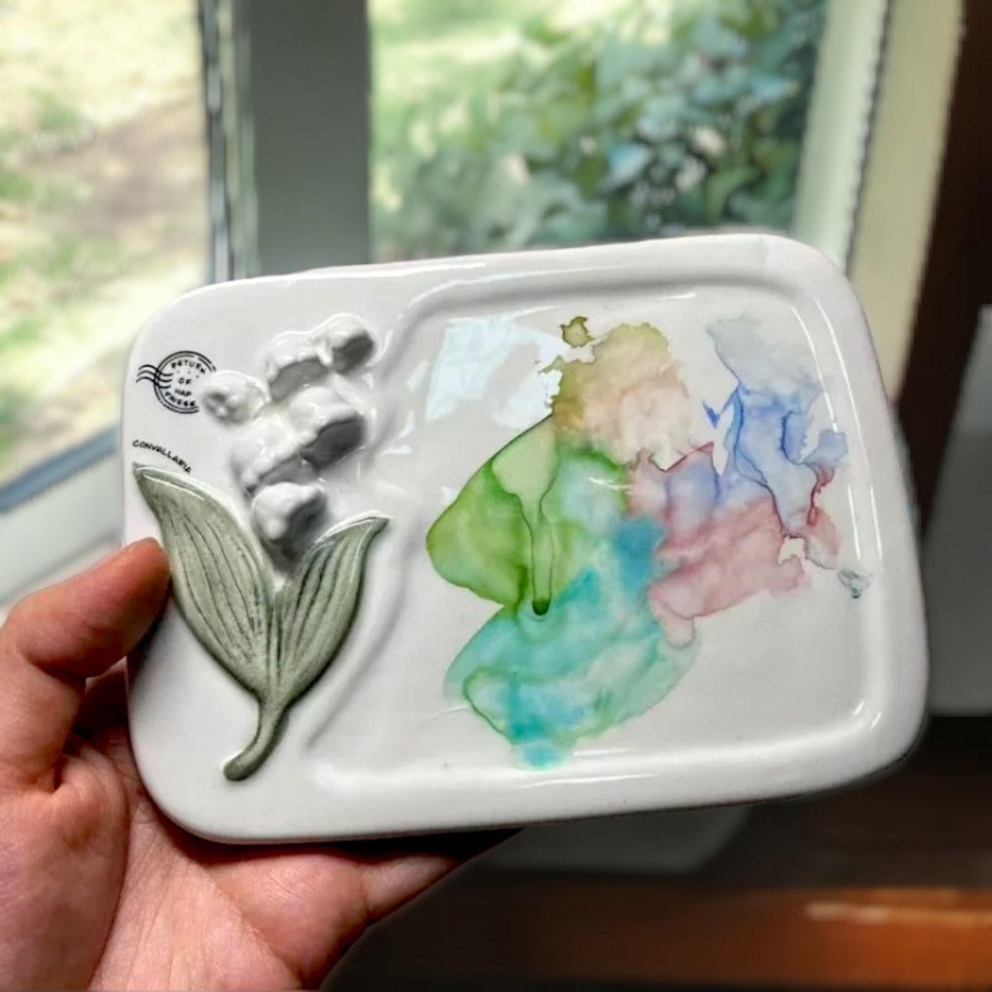 Keramik-Aquarellpalette Mit Blumenform – 8,6 Cm Durchmesser, 6 Vertiefungen, Weiß Glasiert