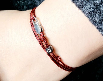 Bracelet rouge avec mousqueton en micro paracorde pour homme et femme, cadeau de Noël pour lui, bracelet réglable fait main, bracelet de surfeur