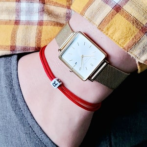 Paracord Bracelet with Initial, Christmas Gift for Students, Adjustable Handmade Surfer Bracelet, Gift for Teens, Lucky Red Bracelet