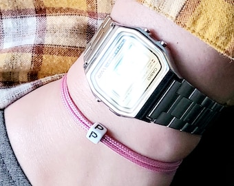 Bracelet rose minimaliste avec initiales, cadeau d'anniversaire pour femme, bracelet d'amitié réglable, cadeau pour ados, bracelet surfeur pour elle,