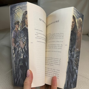 Shatter Me La Trilogia ed. italiana di BUR- split double hidden fore edge painting, idea regalo personalizzato o oggetto di collezione