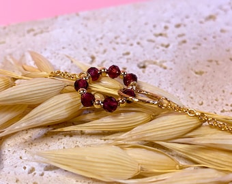 Néréides | Bracelet de naissance | Anneaux et 7 petites pierres et Or 14K | Bracelet de perles | Style Bohème Minimaliste | Cadeau pour elle