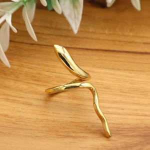 Plain Snake Ring Adjustable Unique Serpent Jewelry, Minimalist Design, Adjustable Size, Perfect Gift for Her, Boho Style & Fashion Jewelry.