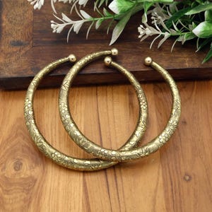 Handmade flower Textured Brass Anklet | Boho Adjustable Cuff Anklet | Vintage Tribal Jewelry for Women & Men
