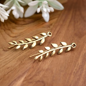 Ear Cuff Leaf Shape Earrings Handmade Bohemian Minimalist Jewelry for Women Statement Brass Ear Cuffs Earrings Jewelry.