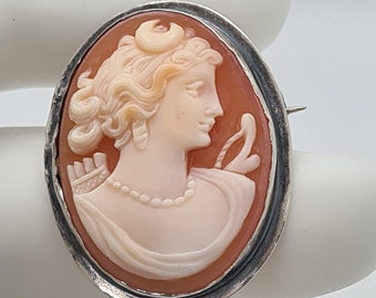 Antique Victorian Hand Carved Cameo Artemis Brooch Pendant Necklace Shell carved Woman Goddess Symbols Moon Quiver