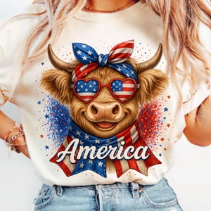 Patriotic Highland Cow PNG – 4th of July Sublimation Design with Flag Bandana & Heart Glasses Transparent USA Cow Clipart Independence Day