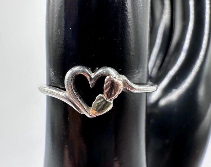 Sterling Silver and 12k Gold Heart Ring with Leaves Black Hills Gold Size 6.5