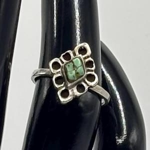 Vintage Sterling Silver and Turquoise Ring Size  4.25