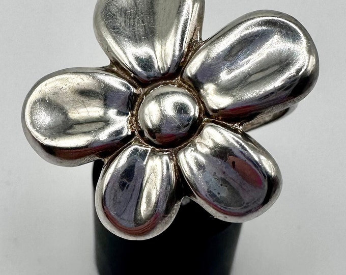 Sterling Silver Flower Ring Size - Resizable