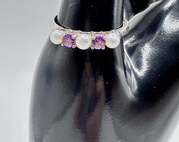 Vintage Sterling Silver with Pearls and Amethyst Ring Size 9.75