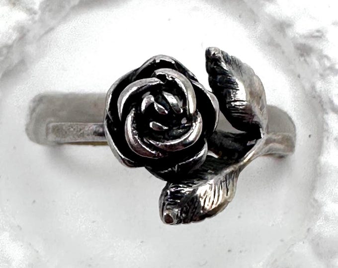 Vintage James Avery Sterling Silver Rose Ring Size 3