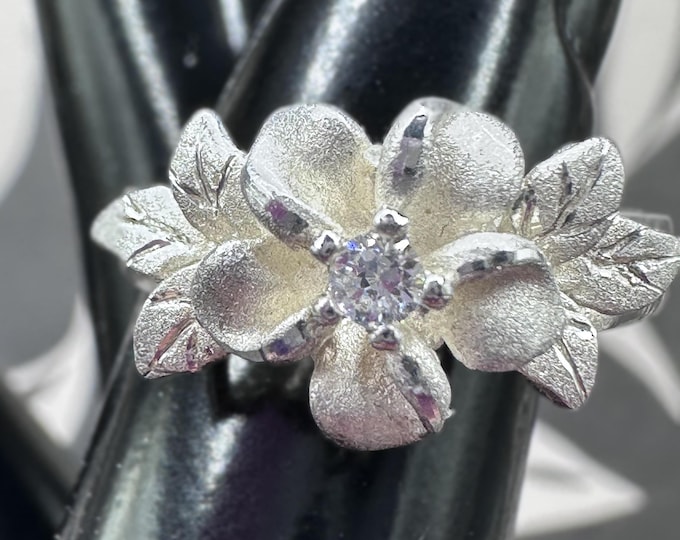 Vintage Sterling Silver Flower Diamond Ring Size 4.75