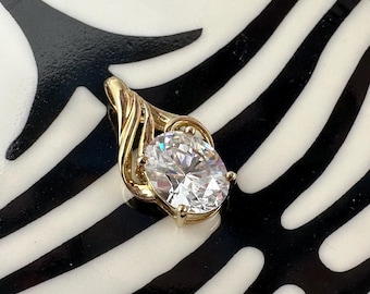 14k Solid Gold CZ Solitaire Pendant, Elegant Swirl Setting, Diamond Look Necklace Charm