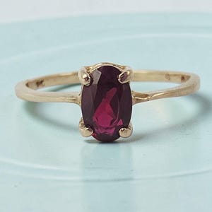 Solid 10K Yellow Gold Ring with Oval-Cut Ruby - Size 6