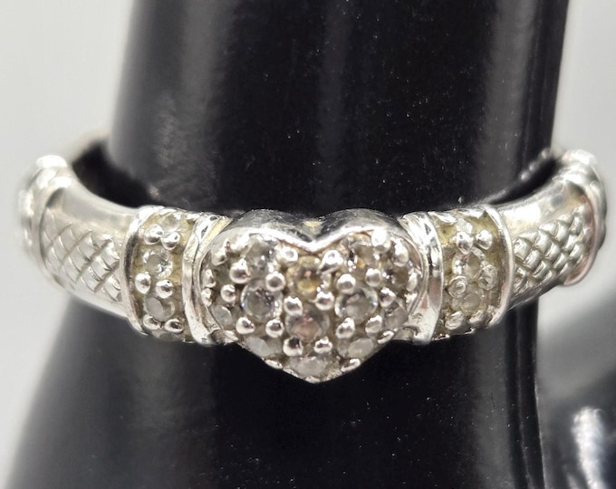 Judith Ripka Sterling Silver CZ Heart Ring Size 9