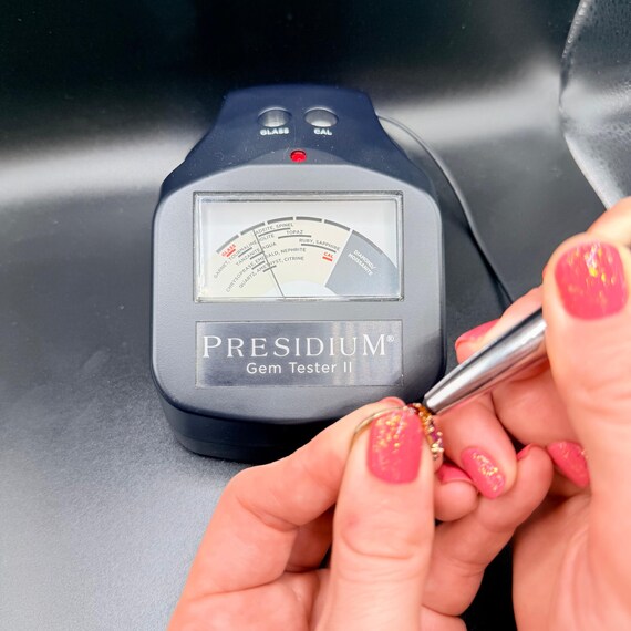 Solid 14K Yellow Gold Multi-Gemstone Ring with Em… - image 16