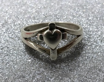 James Avery Retired Sterling Silver Cross Heart Ring, Size 6.25