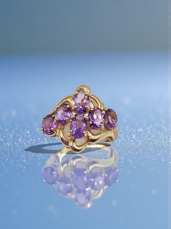 Solid 10K Yellow Gold Ring with Amethyst Cluster-… - image 3