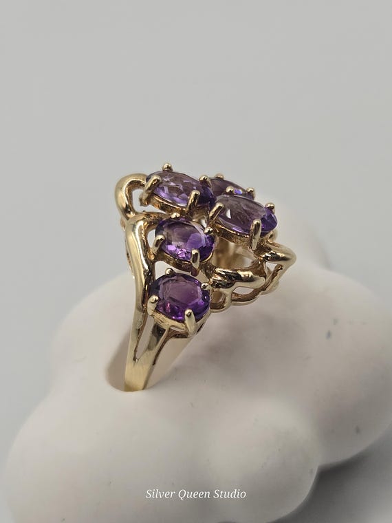 10K Solid Gold Amethyst Ring, Multi Stone Cluster… - image 7