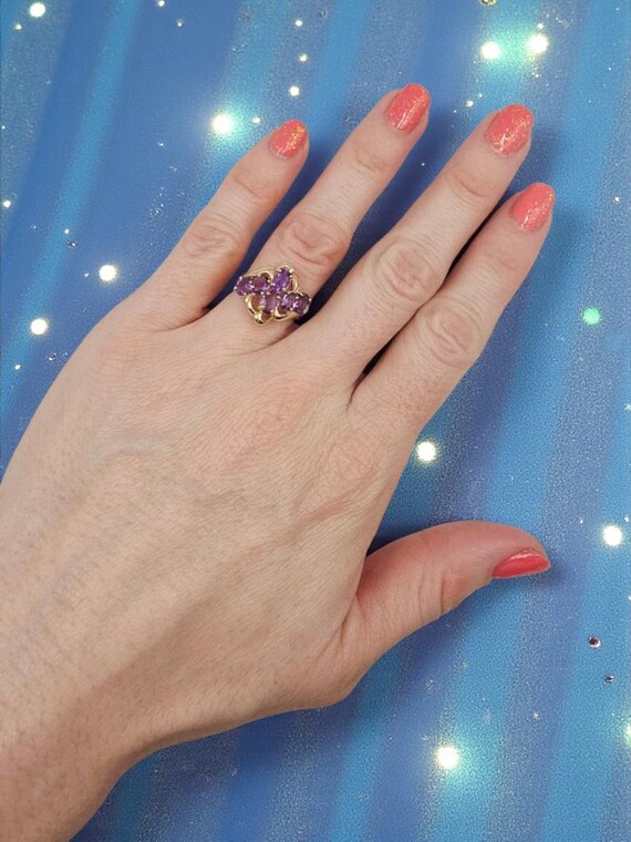 Solid 10K Yellow Gold Ring with Amethyst Cluster-… - image 5