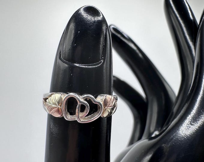 Black Hills Gold Two-Heart Ring: 10Kt Gold Romantic Leaf Design Size 5.75