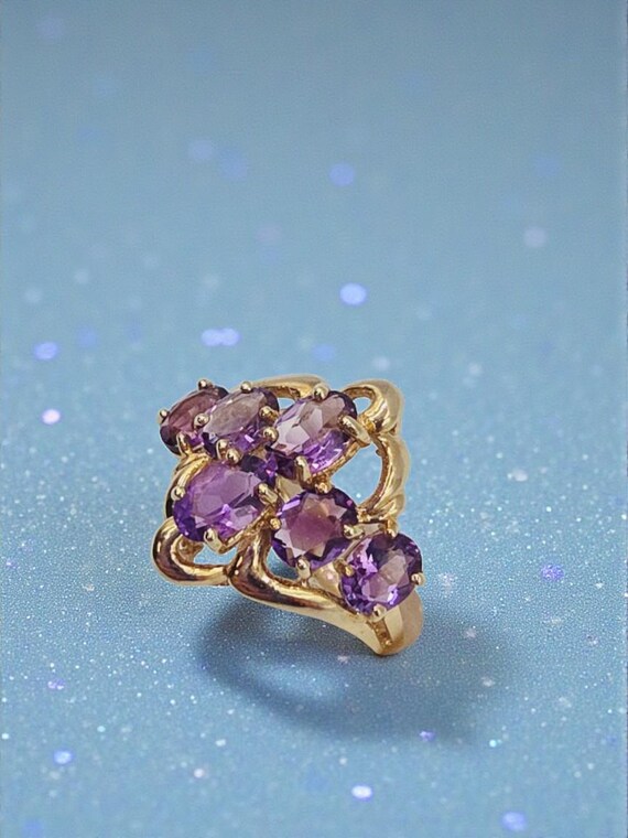 Solid 10K Yellow Gold Ring with Amethyst Cluster-… - image 2