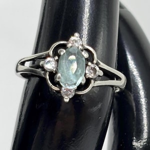 Vintage Sterling Silver and Blue Topaz Ring Size 4.75