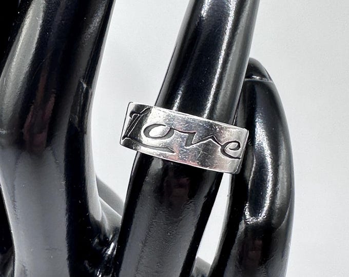 James Avery Love Script Ring Retired Size 5.25