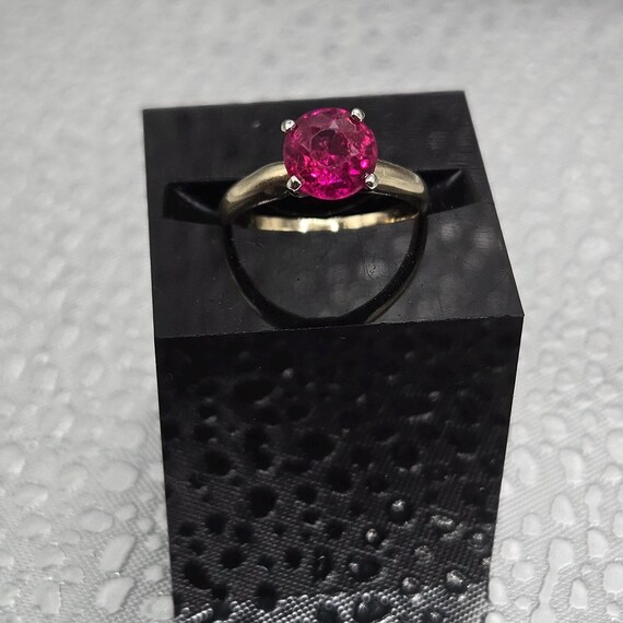 Solid 14K Yellow Gold Ring with Ruby – Size 1.75 - image 4