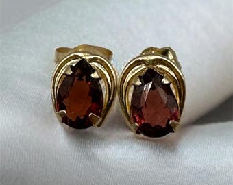 Solid 14K Yellow Gold Stud Earrings with Pear-Cut Burgundy Gemstones