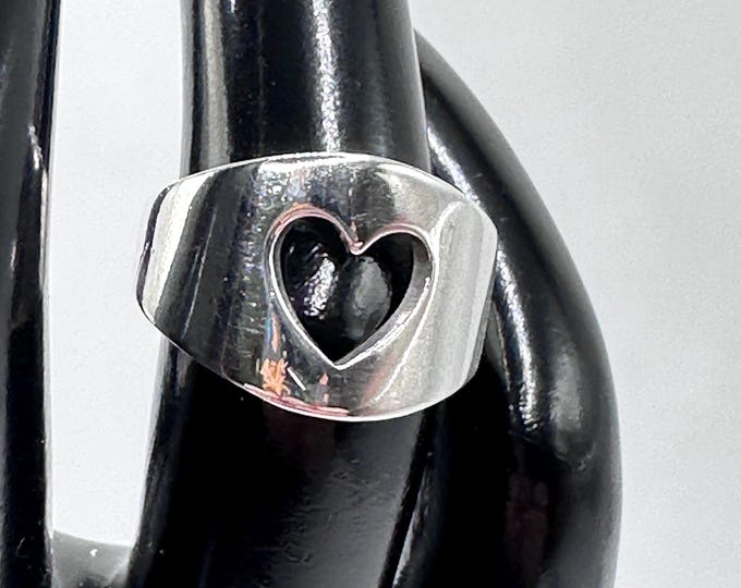 Vintage James Avery Open Heart Ring Sterling Silver RETIRED Size 5.5