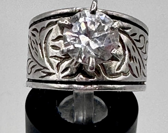 Sterling Silver Engagement Style Ring with Engraved Band Size 6.25