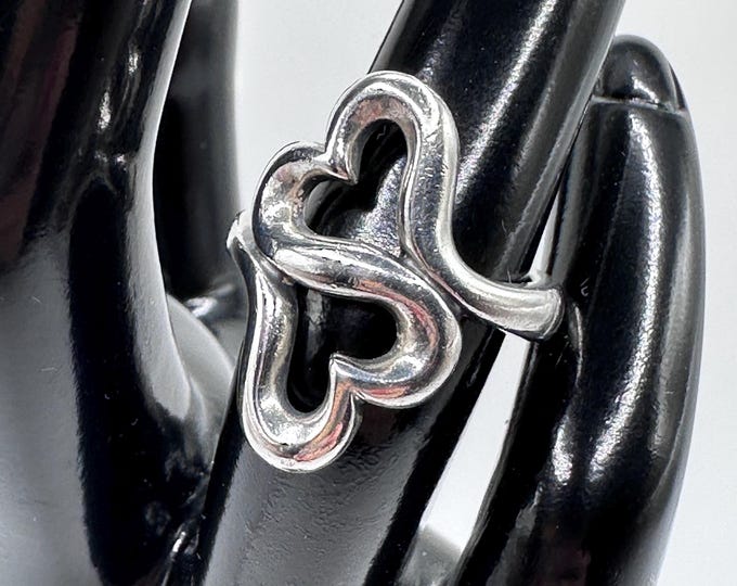 James Avery Heart to Heart Sterling Silver Ring Retired Size 4.75