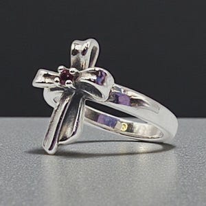 RETIRED James Avery 925 Sterling Silver Ribbon Cross Ring with Ruby - Size 5