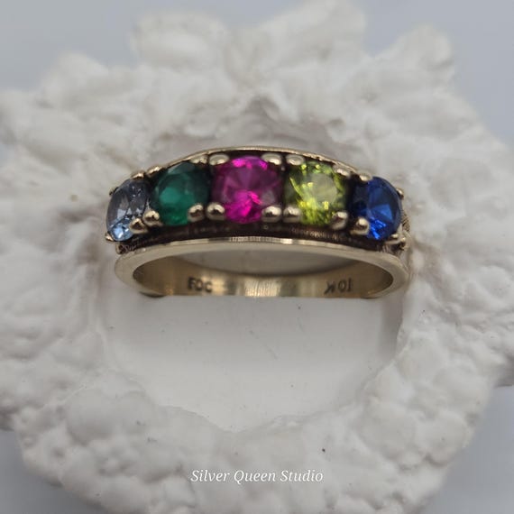 10K Solid Gold Five Stone Gem Ring, Blue Spinel, … - image 4