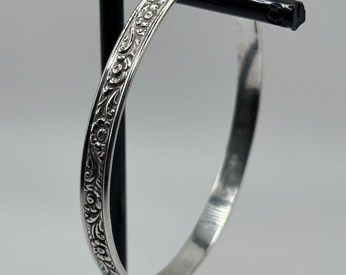 Vintage Sterling Silver Embossed Floral Bangle Bracelet