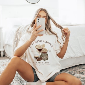 Espresso Martini Unisex T-shirt, Trendy Tee, Cocktail Club Tee, Gift, Girly Aesthetic Vibes, Cocktail Apparel, Espresso Martini, Girly Gift