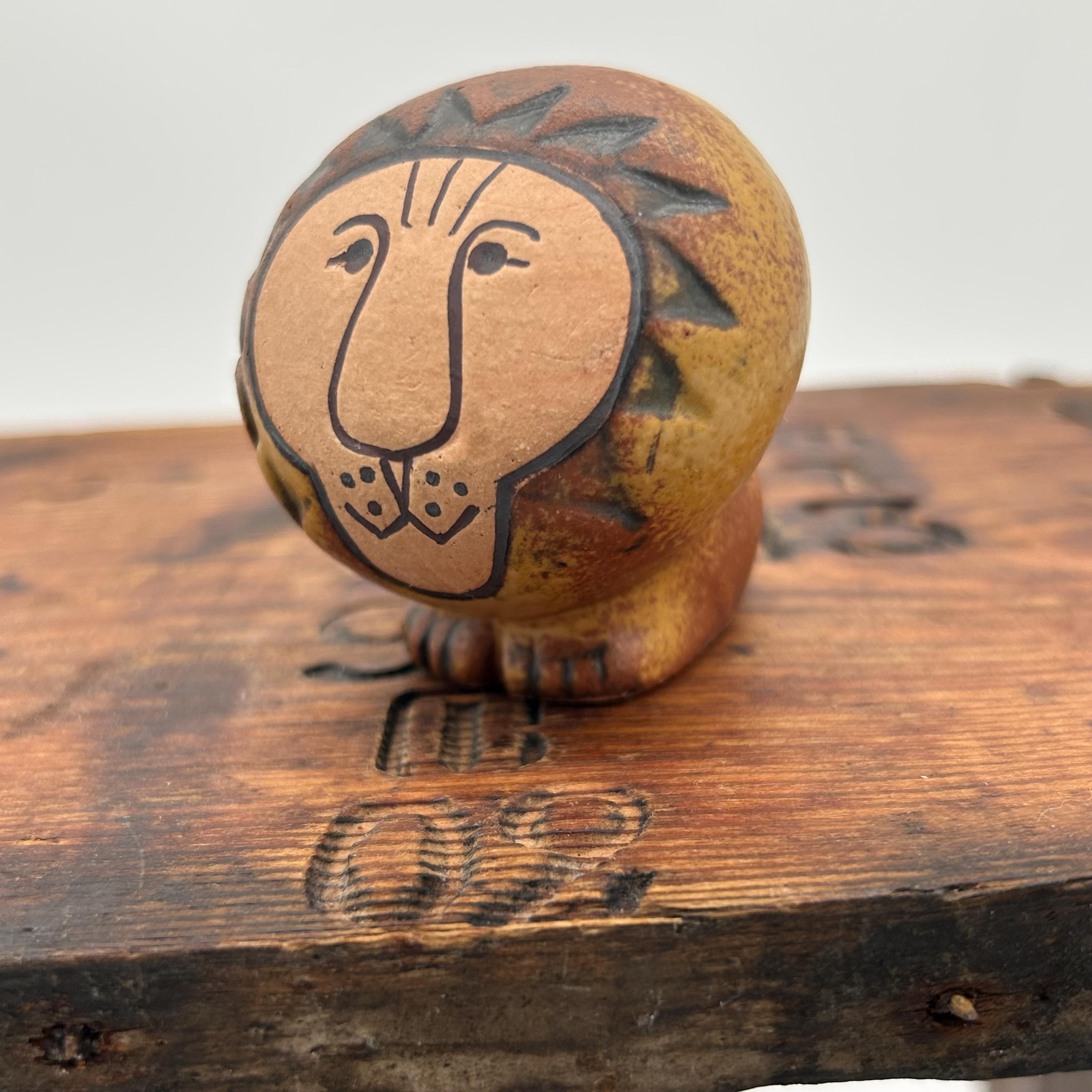 LISA LARSON Mini Lion Figurine, Part of the 